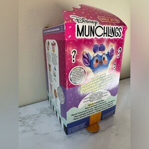 Disney Light up Munchlings Scented Plush Collection - Ursula